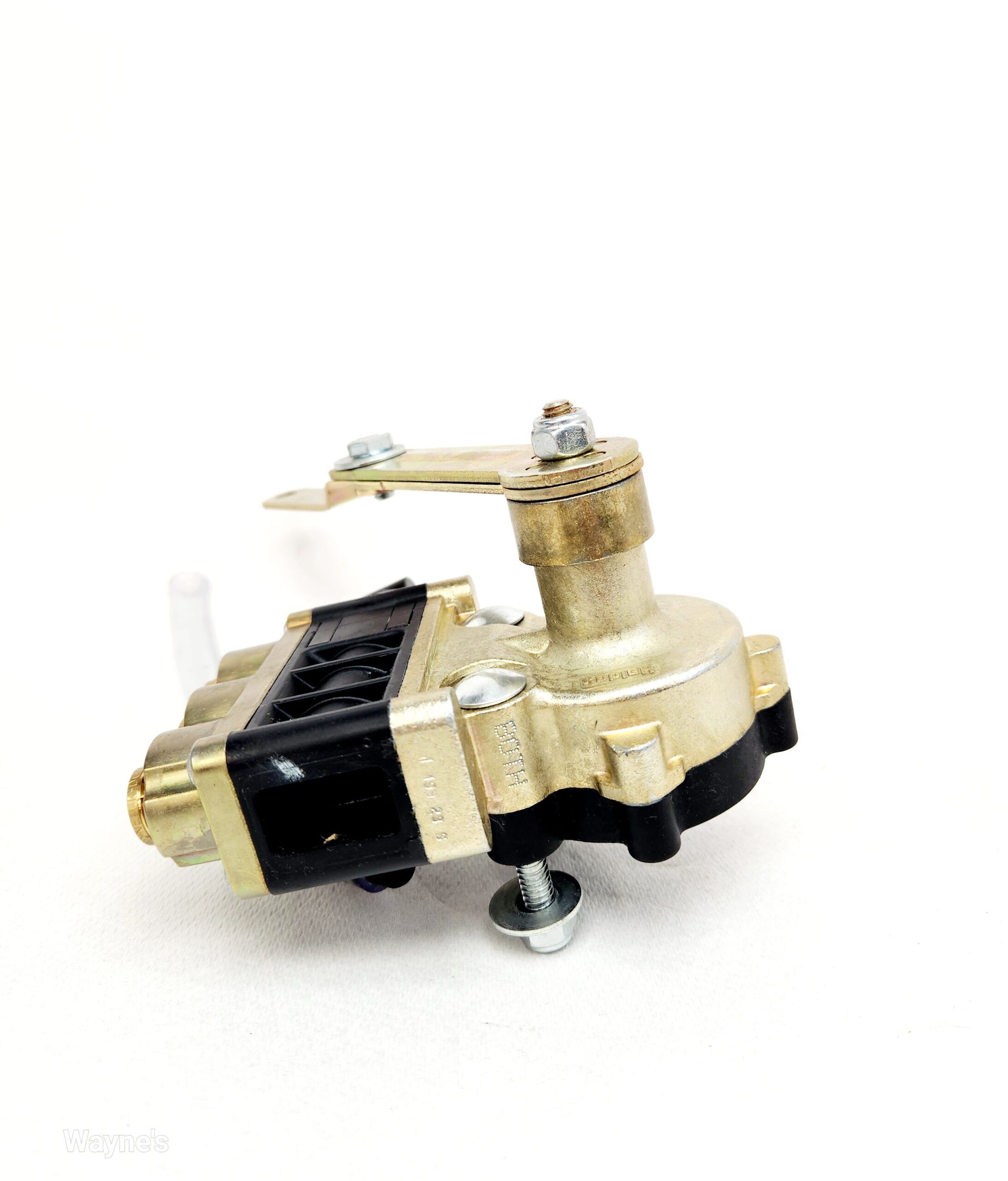 PR Plus Height Control Valve Haldex 90555434 - Space Coast Group