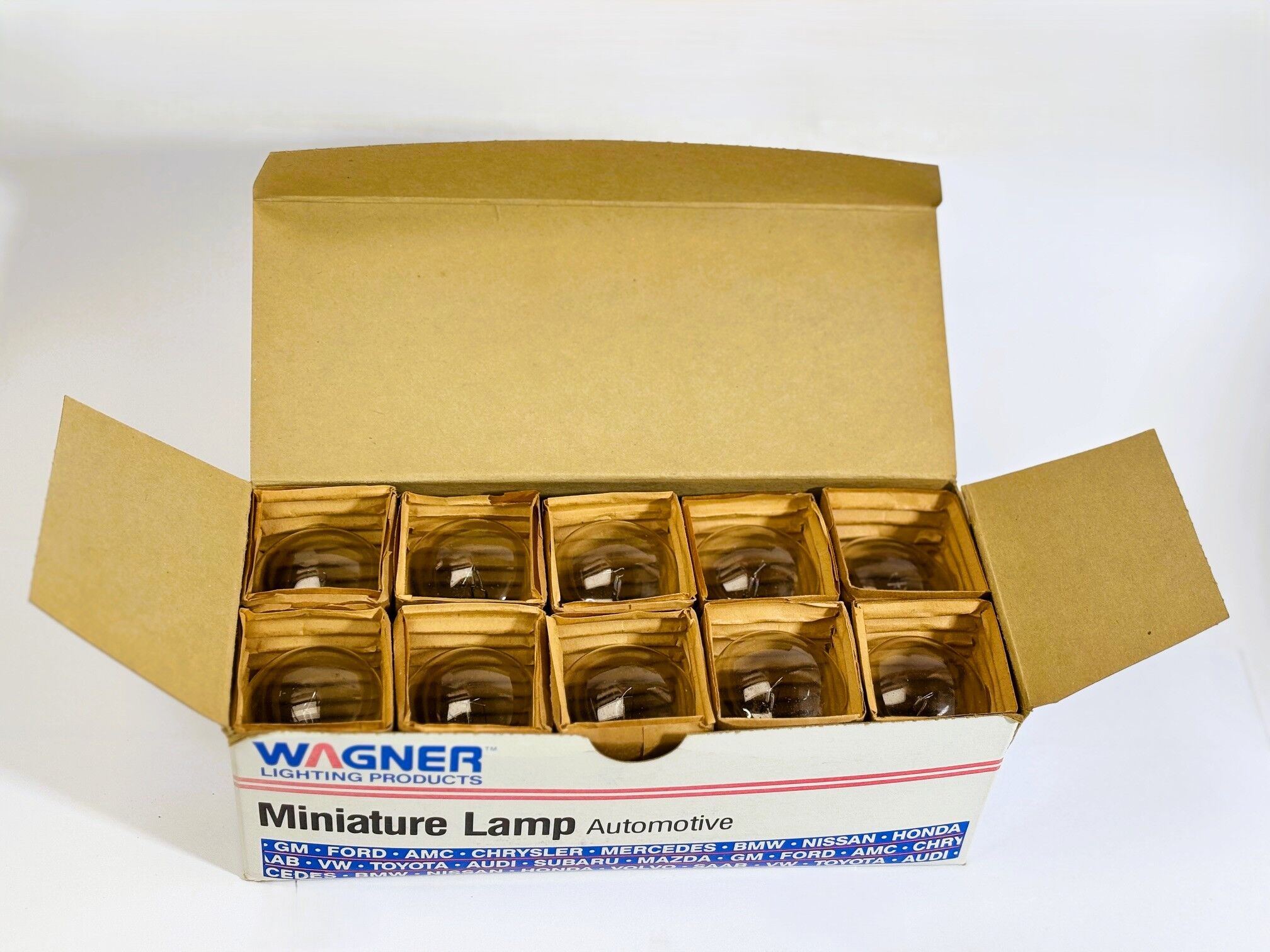 Standard Miniature Automotive Light Bulb Wagner 1195 - Image 3