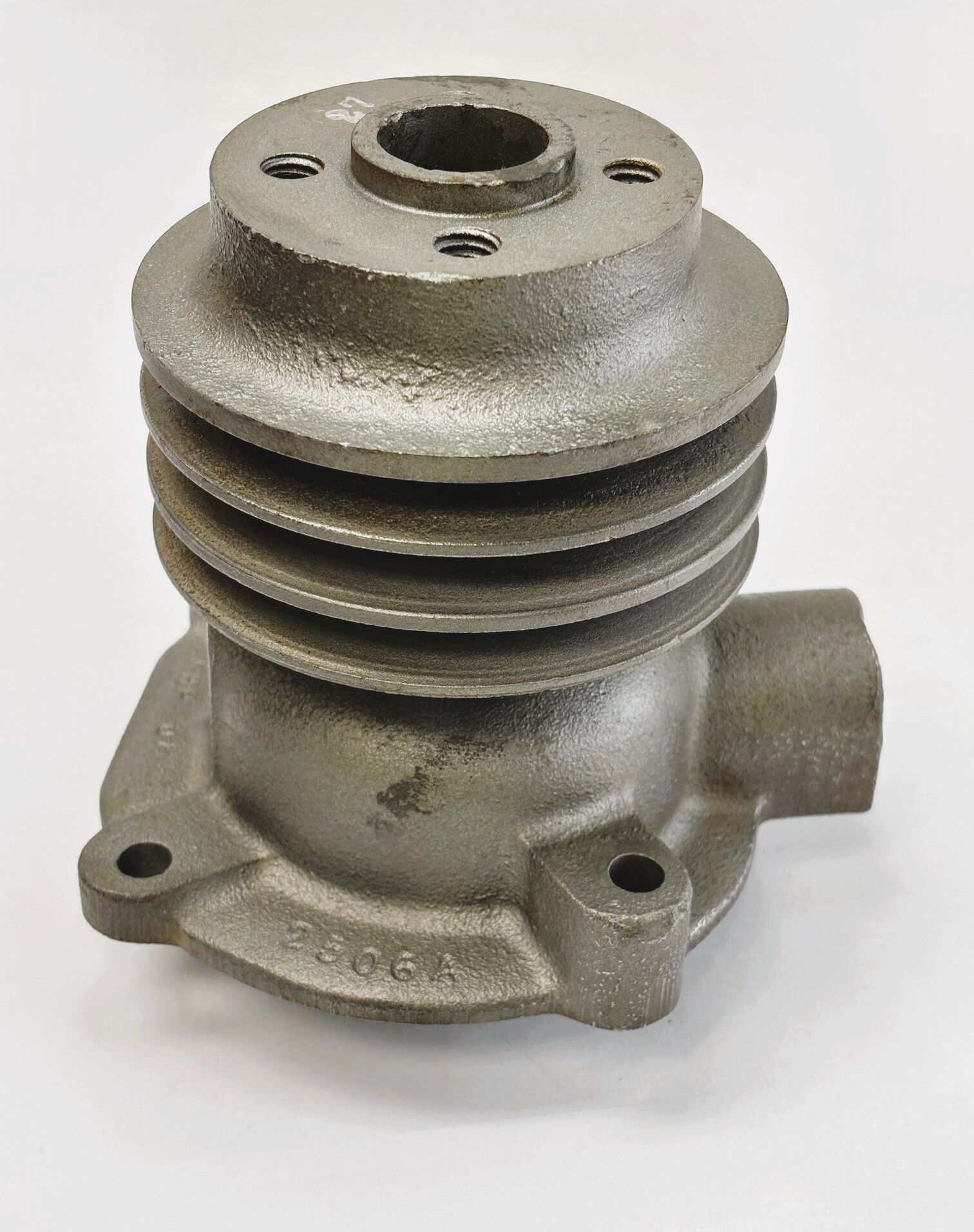 Remanufactured Water Pump K952714 - Image 3
