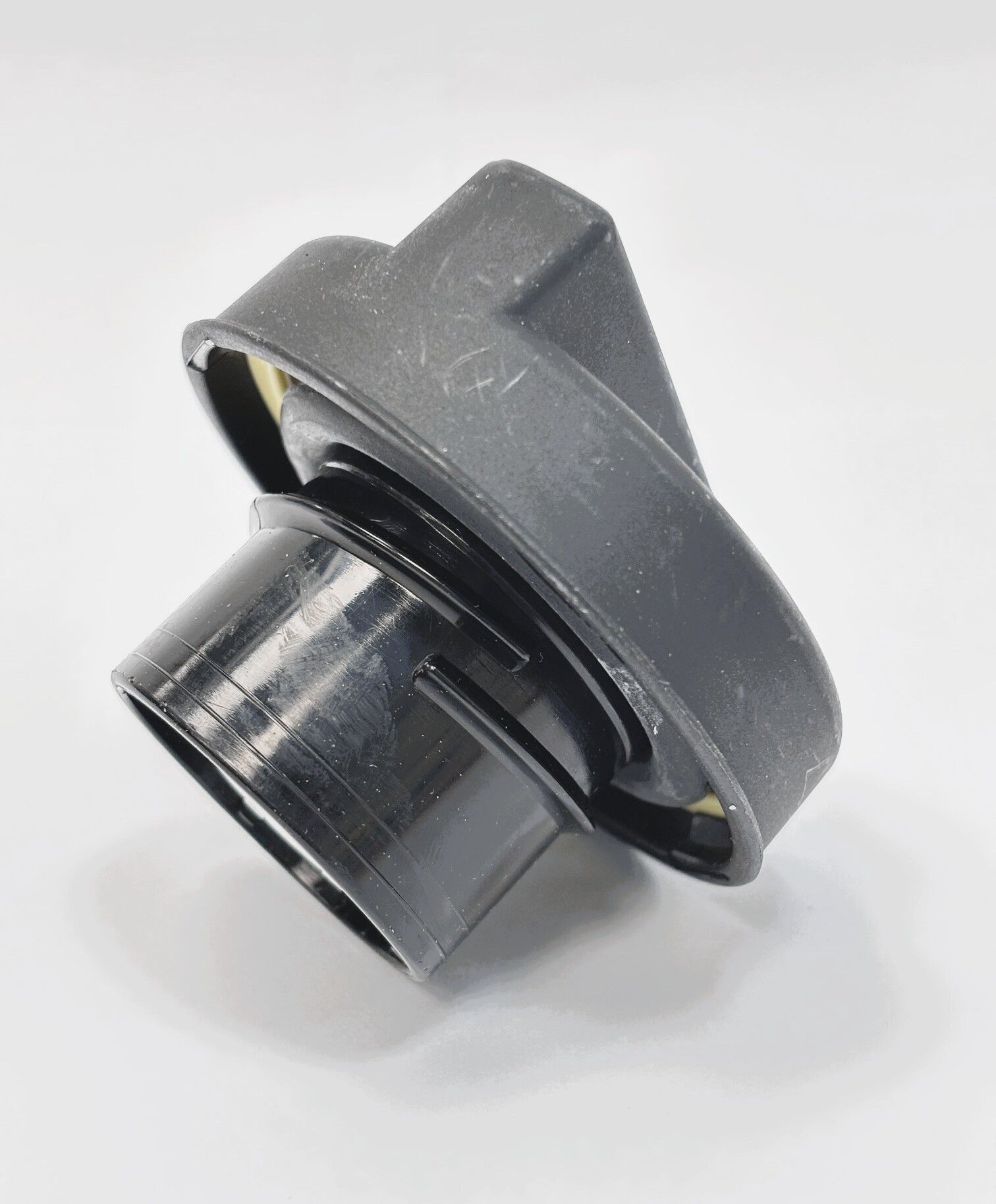 MGC839 Fuel Tank Cap MotoRad - Image 6