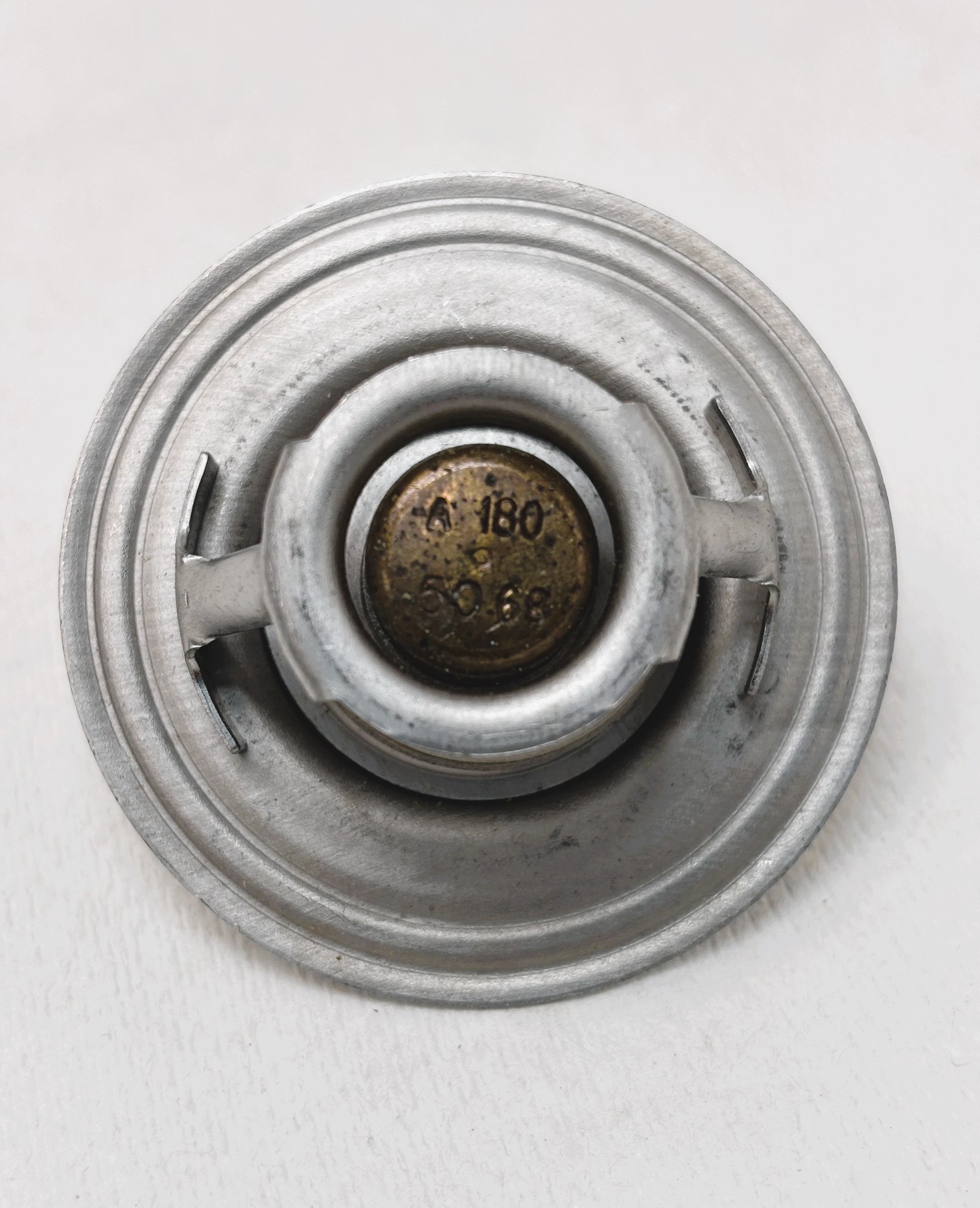 Engine Coolant Thermostat Gates 33008 - Image 2