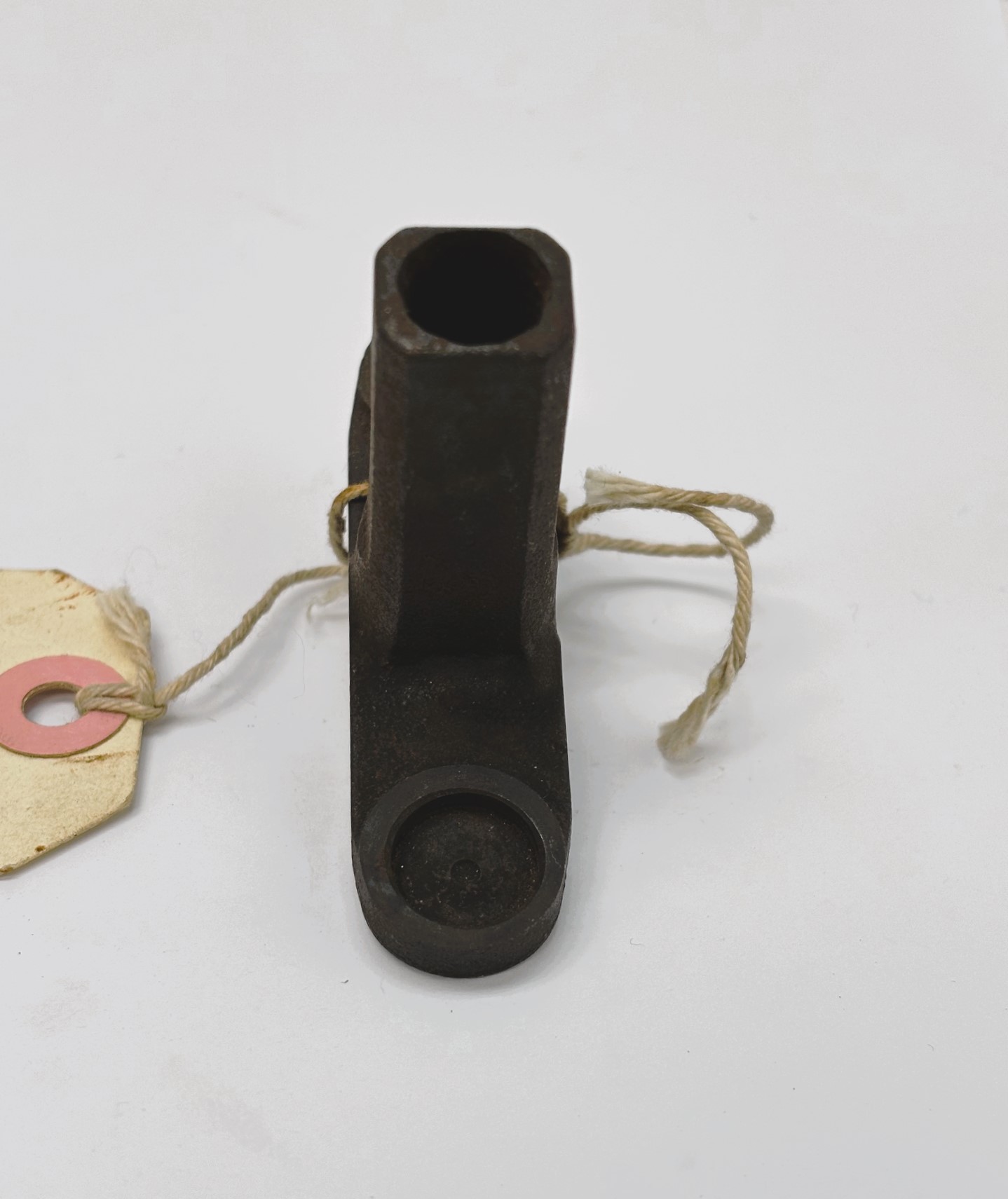 Valve Crosshead For Cummins 3030038 - Image 2