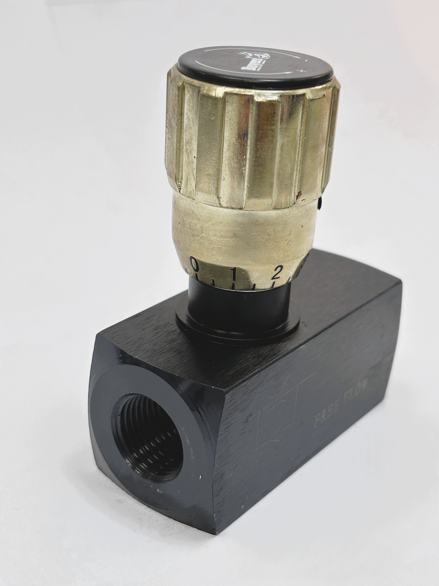 F800S 1/2" Flow Control Valve Buyers Products - Image 5