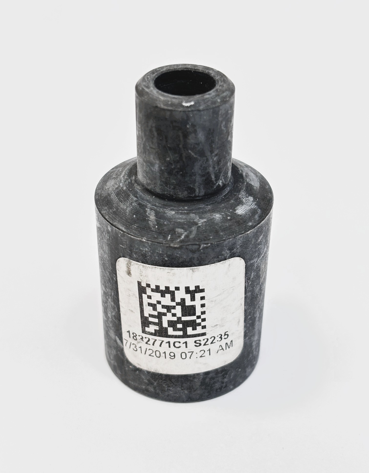 1832771C1 Idler Pulley Bracket Bushing Navistar International® - Image 7