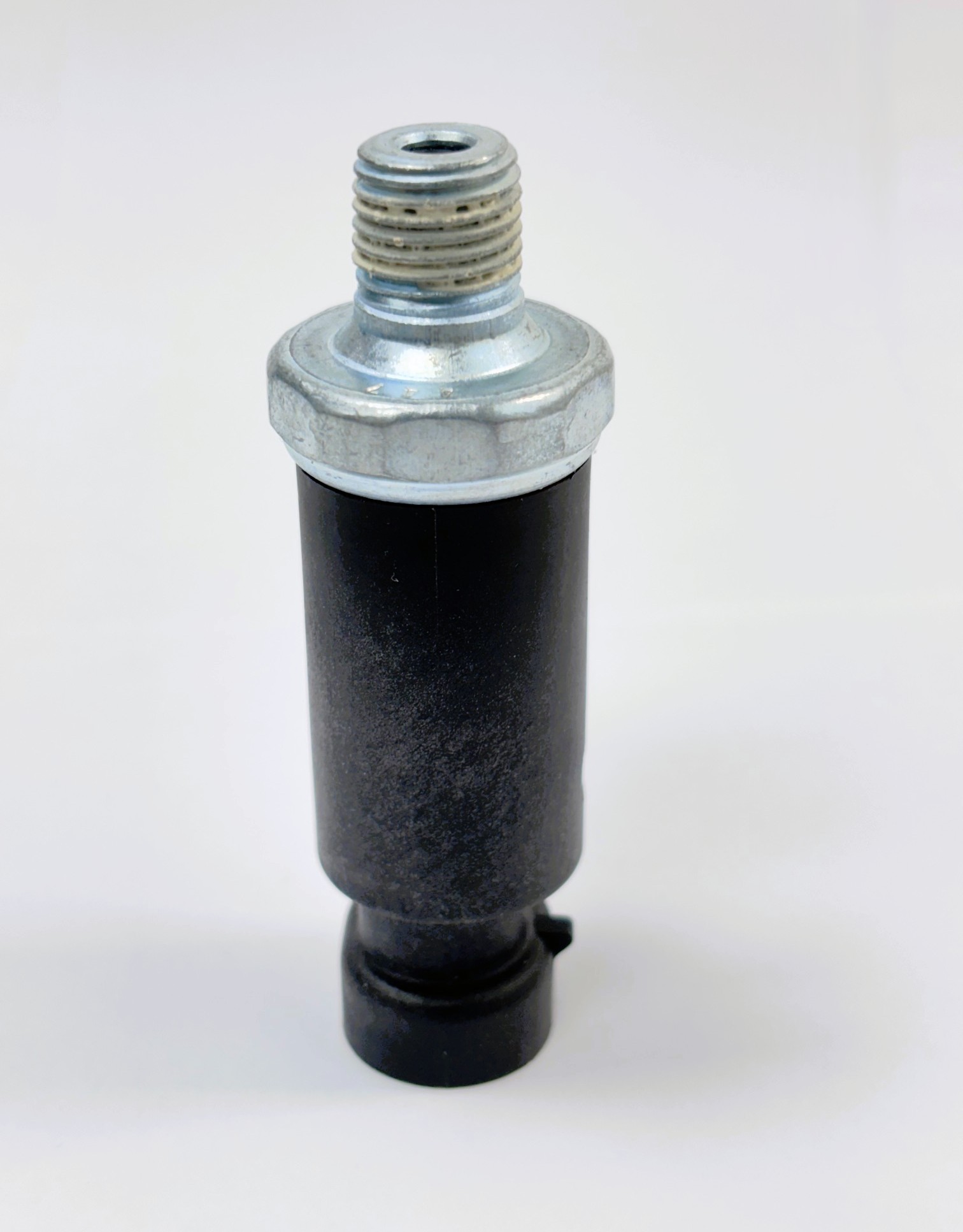 PS-245 Engine Oil Pressure Sender / Switch Standard Motor Products - Image 2