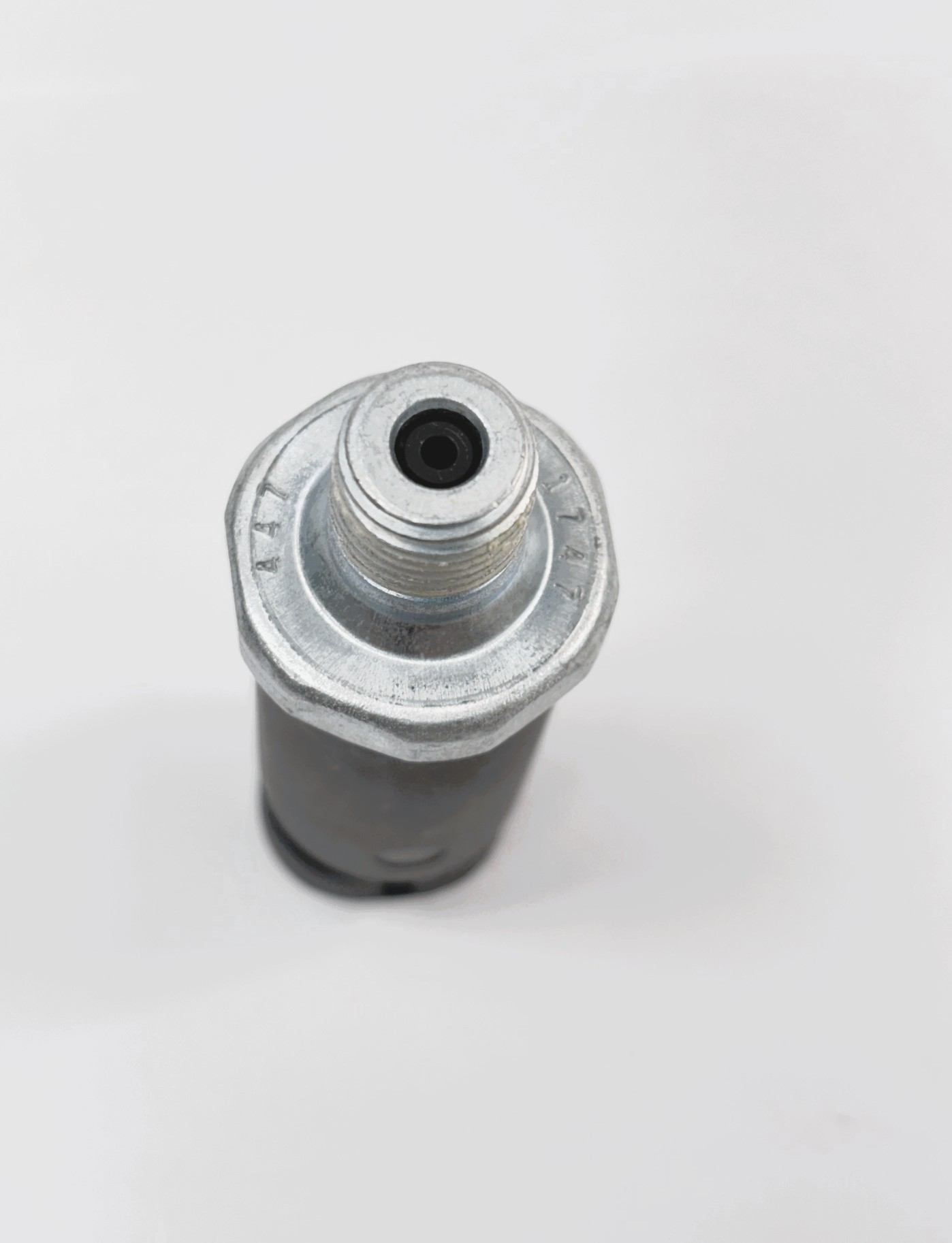 PS-245 Engine Oil Pressure Sender / Switch Standard Motor Products - Image 3