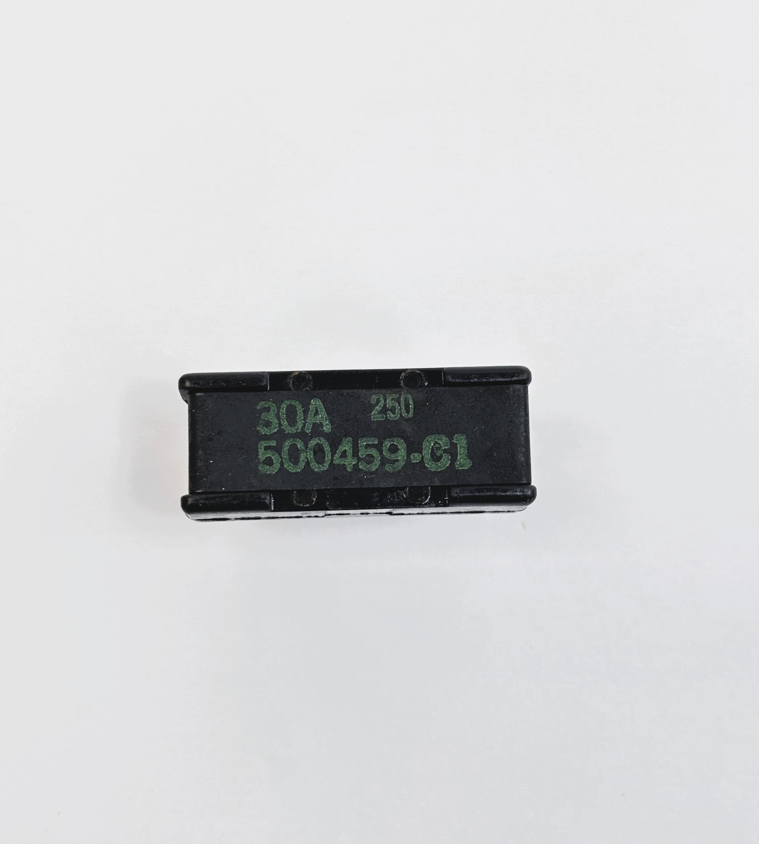 CBT-30N Automotive Circuit Breaker 30A - Image 3