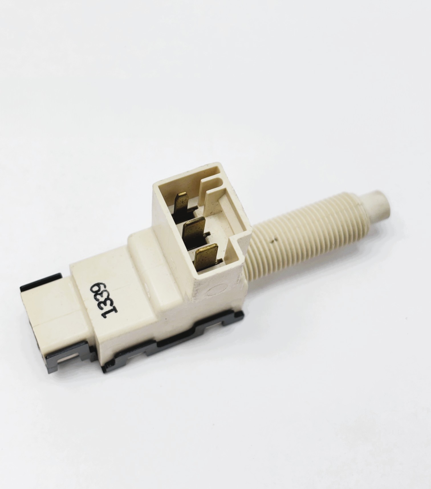 SLS131 5-Terminal StopLight Switch Standard® - Image 2